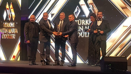 3. Altın Marka Ödül Töreni’nde, GAÜ’ye “Yılın Eğitim Markası” ödülü