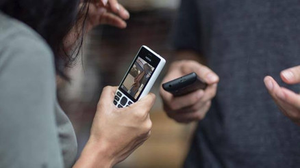 Nokia 150 satışa sunuldu: Fiyatı yine şaşırtmadı Nokia 150 satışa sunuldu: Fiyatı yine şaşırtmadı
