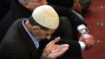 Celcelutiye duası nedir Arapça - Türkçe okunuşu ve fazileti