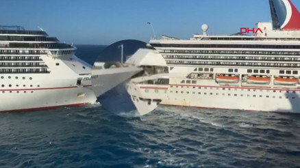 Meksika’da iki lüks yolcu gemisi çarpıştı