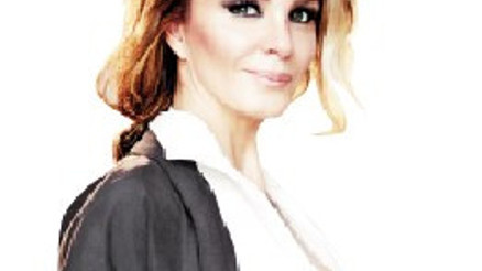 İlyas ile Ömür tatilde bütün aile peşlerinde İlyas ile Ömür tatilde bütün aile peşlerinde