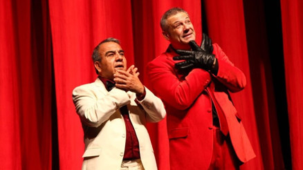 Bir Yaz Gecesi Rüyası Yılın Son Oyunuyla Anadolu Yakasına Geliyor