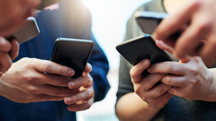 4 kişilik bir aile haberleşmeye yaklaşık 3 bin 225 TL harcadı