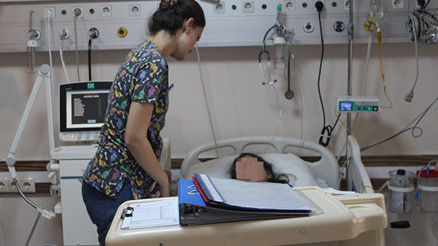 Konserve yediler, hastanelik oldular 5 yaşındaki çocuğun durumu ciddi