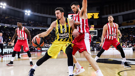 Olympiakos 87-96 Fenerbahçe Beko