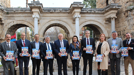 2020’NİN TEMASI HADRİAN KAPISI