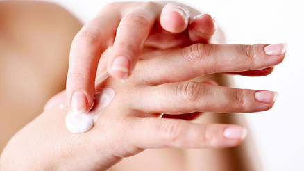 Yaşlı Görünen Ellere Karşı Kök Hücre