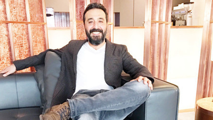 Mustafa Üstündağ kimdir kaç yaşında ve hangi dizilerde oynadı