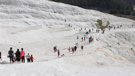 Pamukkale, yarıyılda yüzde 100 dolacak Pamukkale, yarıyılda yüzde 100 dolacak