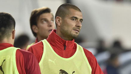 Son Dakika | Eren Derdiyok Göztepeden ayrıldı, Şotanın takımına transfer oldu