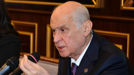 Son dakika haberleri... Bahçeliden siyasi ayak çağrısı: Hangi partide varsa çıkartın