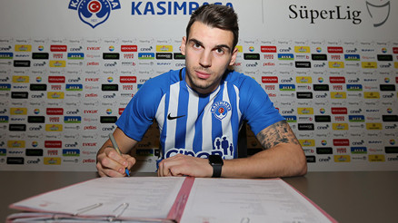 Kasımpaşa, genç sol bek Berk Çetini transfer etti