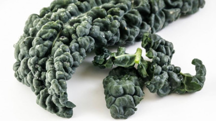 Güçlü kemiklere sahip olmak için neler tüketmeliyiz