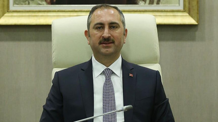 Son dakika... Adalet Bakanı Gül açıkladı Noterliklerde yeni uygulama başlıyor