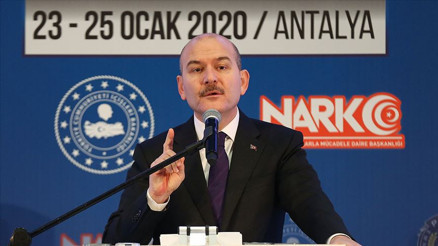 Bakan Soylu: Şikayet eden de onlar, destekleyen de onlar Bakan Soylu: Şikayet eden de onlar, destekleyen de onlar
