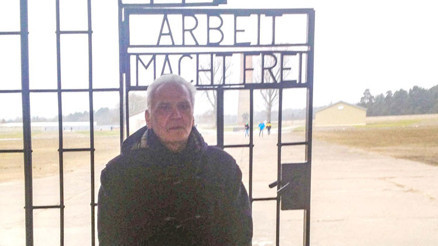 Nie wieder Niemals wieder (Asla bir daha Hiçbir zaman bir daha) Nie wieder Niemals wieder (Asla bir daha Hiçbir zaman bir daha)