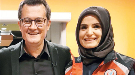 Emine’nin gülen yüzü...