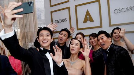 Oscar 2020 ödülleri sahibini buldu Oscar ödüllerini kazananlar arasında bir ilk