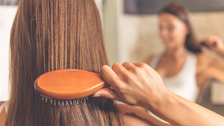 Saç Bakımında Doğru Saç Fırçası Nasıl Seçilir