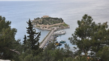 Kuşadası turizmde hızla eski günlerine dönüyor