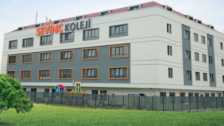 Sevinç Kolejinin geliştirilmiş sistemiyle dünya standartlarında eğitim
