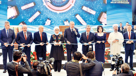 Millet Kütüphanesi kapılarını açtı