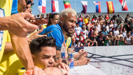 Neymar Jr ile Brezilya’da tanışma şansı Türkiyeye özel video...