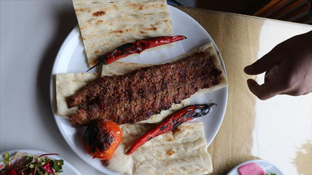 Adanada yeni lezzet: Kaz etinden kebap