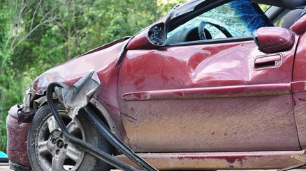 Rüyada kaza görmek ne anlama gelir Rüyada araba ve trafik kazası görmek anlamı
