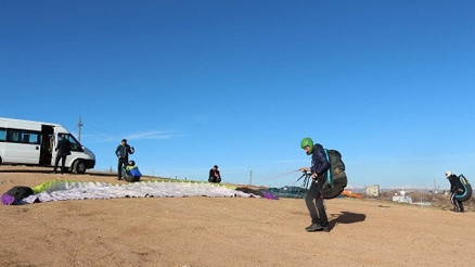 Siirt’te yamaç paraşütüne ilgi giderek artıyor
