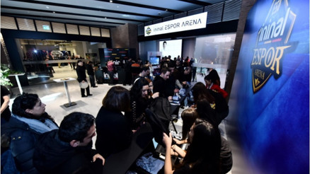 ininal Espor Arena kapılarını açtı ininal Espor Arena kapılarını açtı