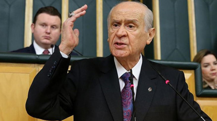MHP Genel Başkanı Bahçeli: Yunanistanın AB tarafından desteklenmesi barbarlığa ortaklıktır MHP Genel Başkanı Bahçeli: Yunanistanın AB tarafından desteklenmesi barbarlığa ortaklıktır