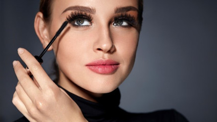 Muhteşem Kirpikler İçin 8 Rimel Tüyosu Muhteşem Kirpikler İçin 8 Rimel Tüyosu