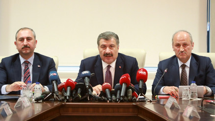 Son dakika haberi... Sağlık Bakanı Fahrettin Koca açıkladı: Corona Virüs sayısı 5e çıktı