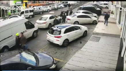 Fatihte yan bakma kavgası