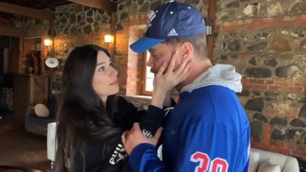 Sinan Akçıl ve sevgilisi Burcu Kıratlıdan Aşk-ı Memnu uyarlaması