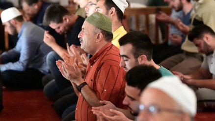 Şaban ayında çekilecek zikirler neler Şaban ayı zikirleri ve tesbihleri