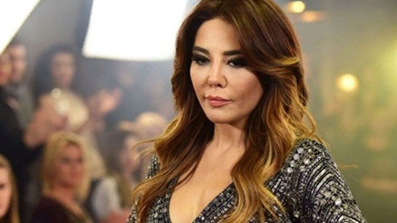 Esra Balamir kimdir Corona Virüse yakalanan ünlüler arasında yer aldı Esra Balamir kimdir Corona Virüse yakalanan ünlüler arasında yer aldı