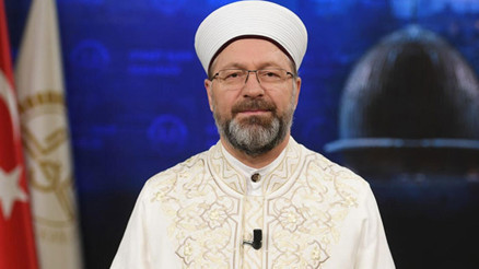 Diyanet İşleri Başkanı Erbaştan Berat Kandili mesajı Diyanet İşleri Başkanı Erbaştan Berat Kandili mesajı