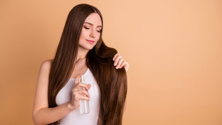 Evde yapabileceğiniz besleyici saç spreyi tarifi Evde yapabileceğiniz besleyici saç spreyi tarifi