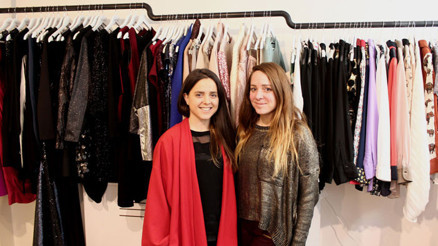 Tasarımlarını dizilerde sık sık görüyoruz