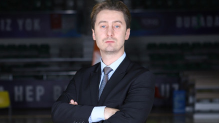 Frutti Extra Bursaspor Başkanı Sezer Sezgin: Oyuncular gladyatör gibi mücadele edecek Frutti Extra Bursaspor Başkanı Sezer Sezgin: Oyuncular gladyatör gibi mücadele edecek