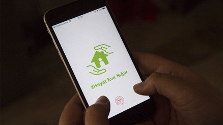 Hayat Eve Sığar uygulaması 5 milyonun üzerinde indirildi Hayat Eve Sığar uygulaması 5 milyonun üzerinde indirildi