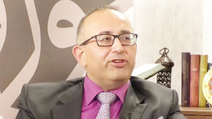 Üniversiteyle ilişiği kesildi