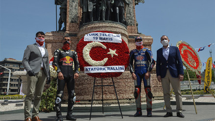 19 Mayıs Atatürkü Anma Gençlik ve Spor Bayramında İstanbulda Atatürk Rallisi düzenlendi.