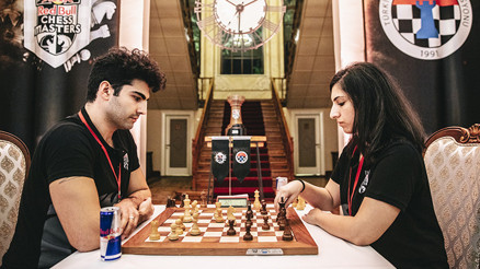 Red Bull Chess Masters’da son eleme heyecanı Red Bull Chess Masters’da son eleme heyecanı