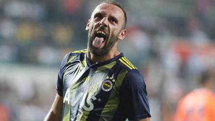 Fenerbahçenin golcüsü Vedat Muriqi ikinci kez baba oluyor