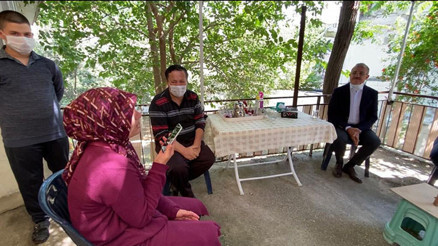 Cumhurbaşkanı Erdoğan şehit ailesiyle görüştü