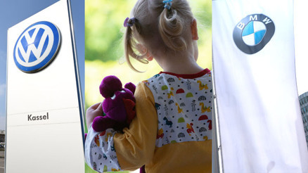 Çocuk yardımıyla otomobile teşvik kavga çıkardı Çocuk yardımıyla otomobile teşvik kavga çıkardı