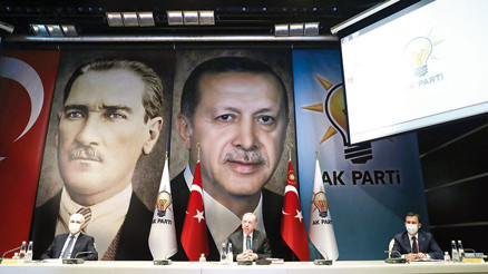 Yunanistan kurusıkı atıyor